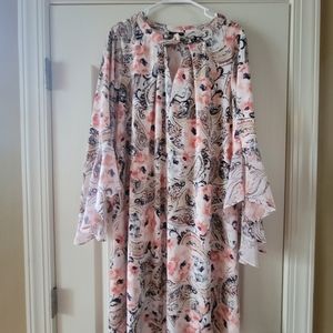 Like New Floral Bell Sleeve Dress